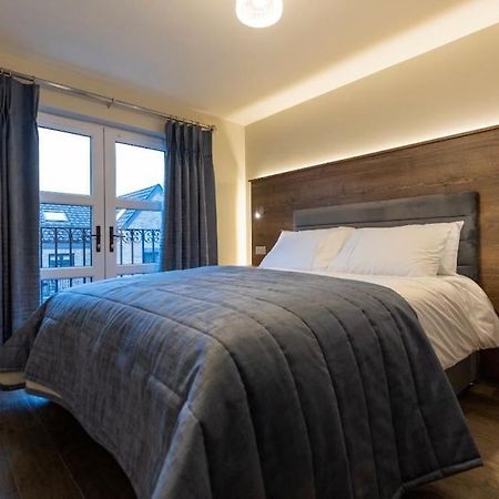 Luxury Town Centre Apartment Cookstown Exteriör bild
