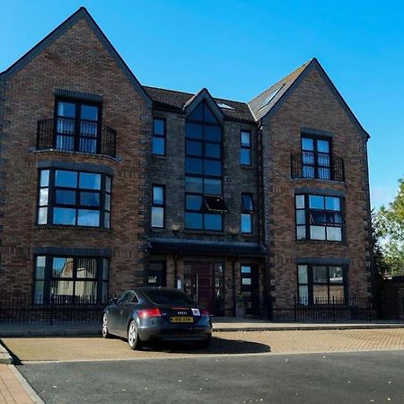 Luxury Town Centre Apartment Cookstown Exteriör bild