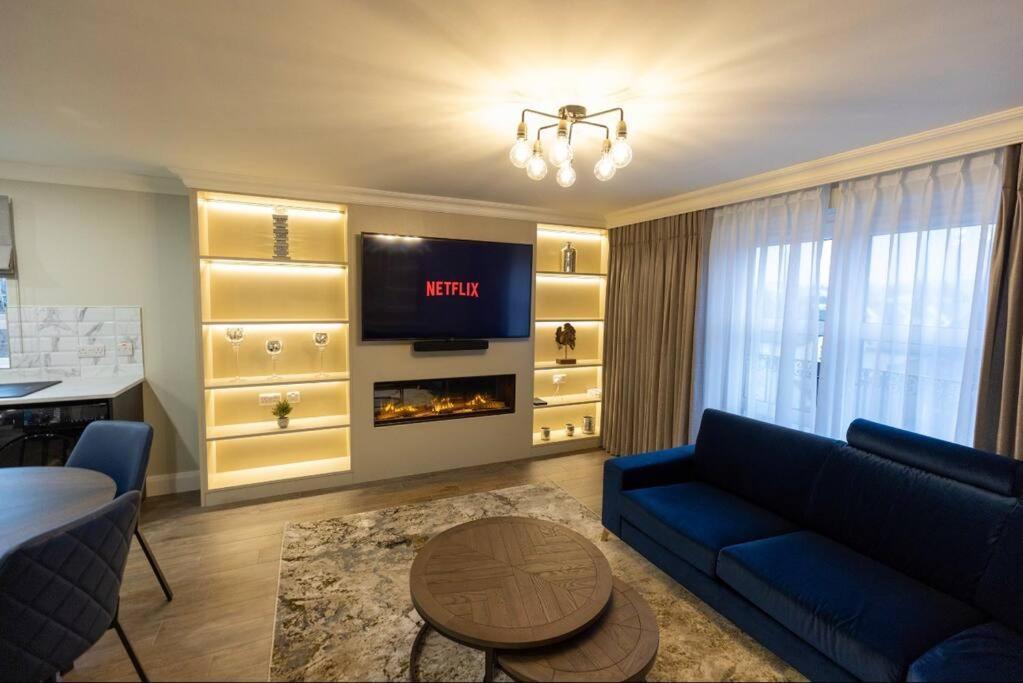 Luxury Town Centre Apartment Cookstown Exteriör bild