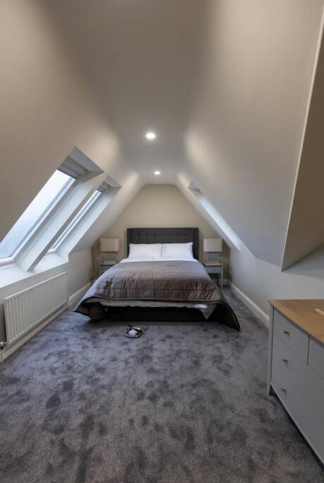 Luxury Town Centre Apartment Cookstown Exteriör bild