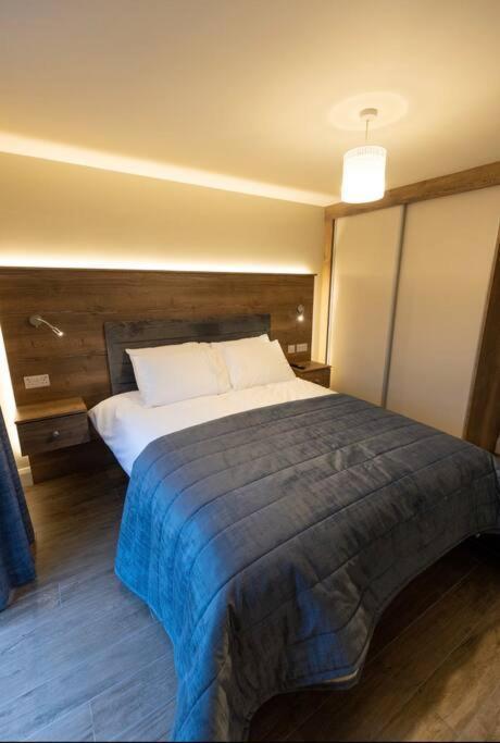 Luxury Town Centre Apartment Cookstown Exteriör bild