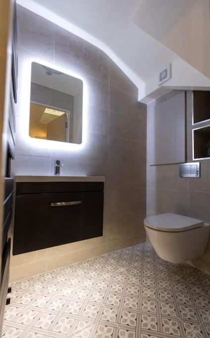 Luxury Town Centre Apartment Cookstown Exteriör bild